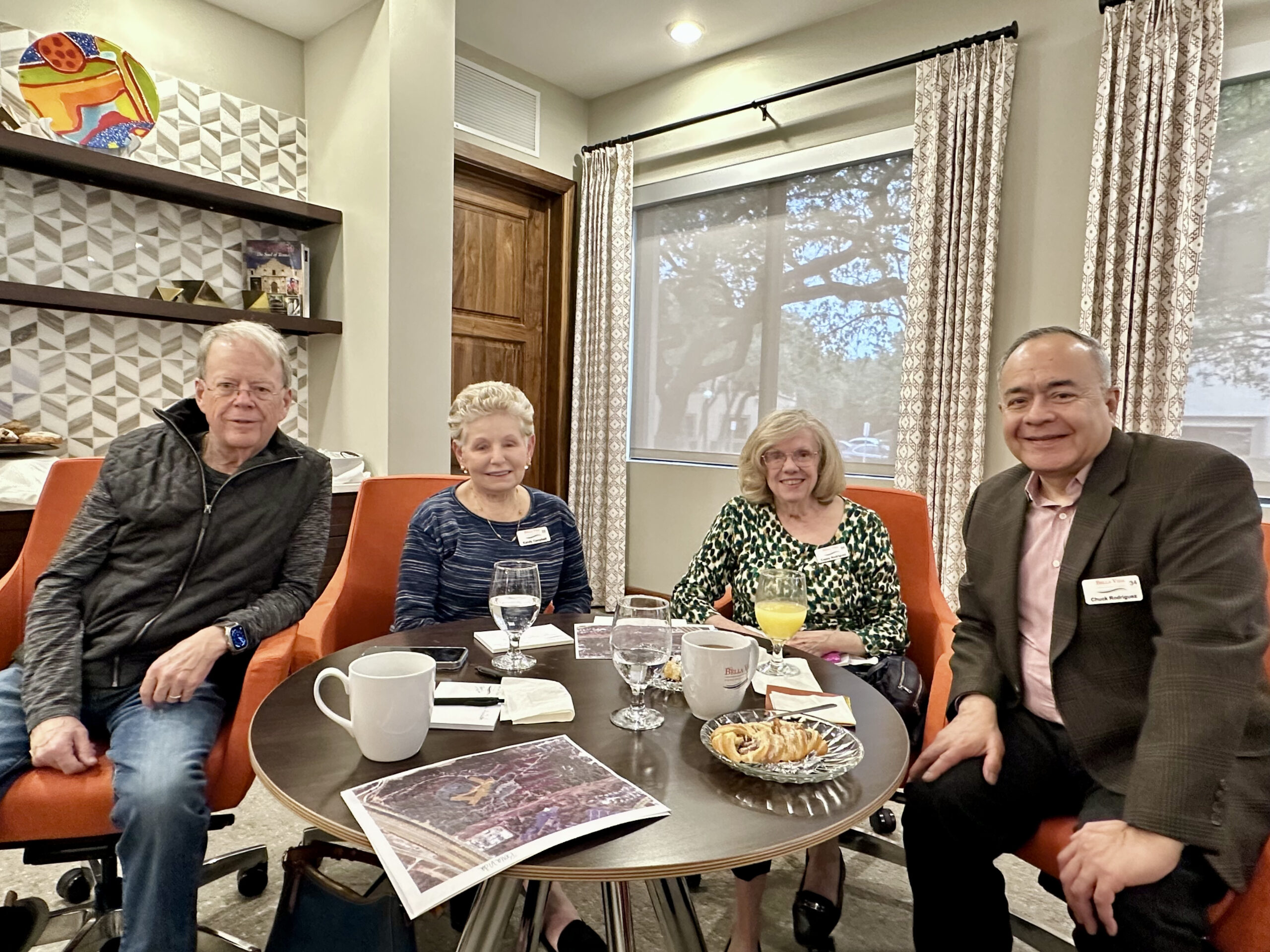 Bella Vida Gathers as Community Grows